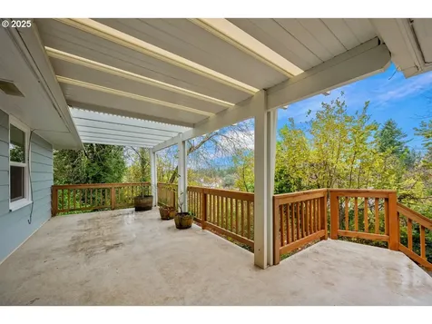 13223 SE Harold Street Portland OR 97236