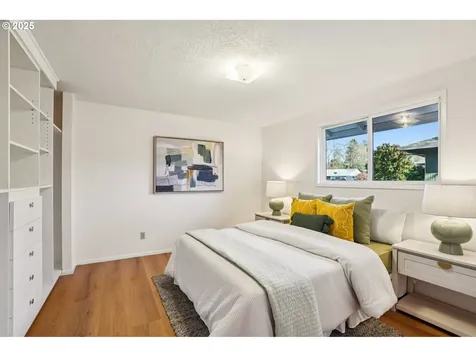 1208 SE 209th Avenue Gresham OR 97030