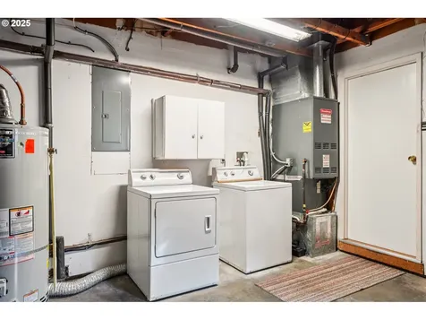 1208 SE 209th Avenue Gresham OR 97030