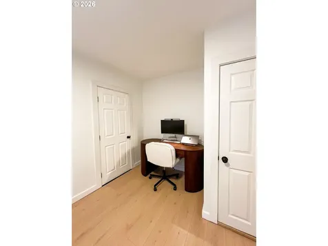 10027 SE Knight Street Portland OR 97266