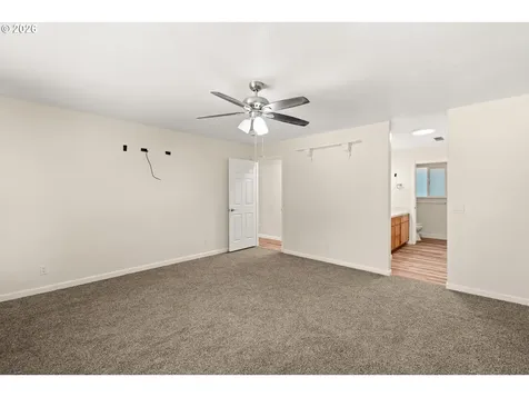 5201 Lake Shore Drive Selma OR 97538