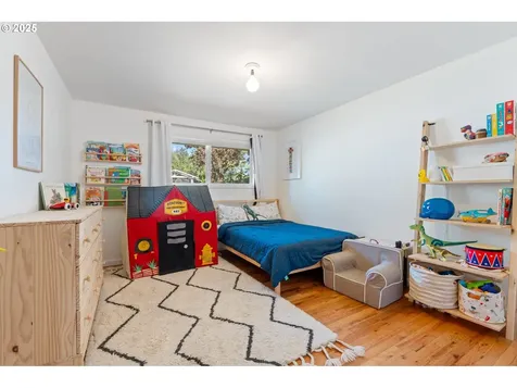 65 SW Frenwood Way Beaverton OR 97005