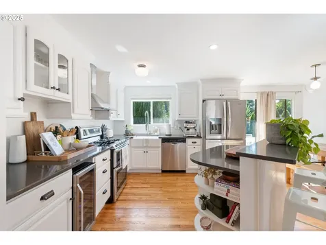 65 SW Frenwood Way Beaverton OR 97005