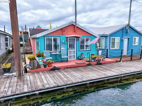 2915 NE Marine Drive Portland OR 97211