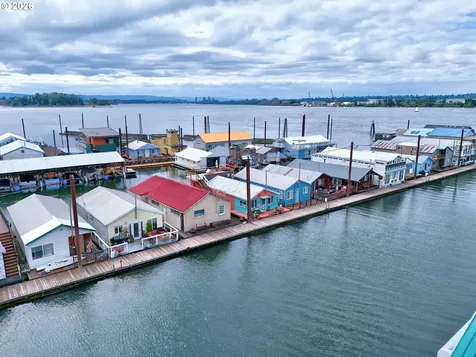 2915 NE Marine Drive Portland OR 97211