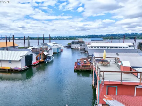 2915 NE Marine Drive Portland OR 97211