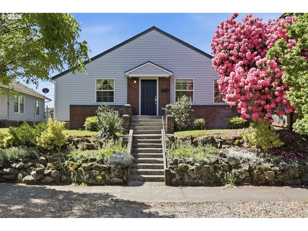 5226 N Amherst Street Portland OR 97203