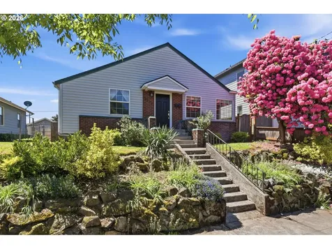 5226 N Amherst Street Portland OR 97203