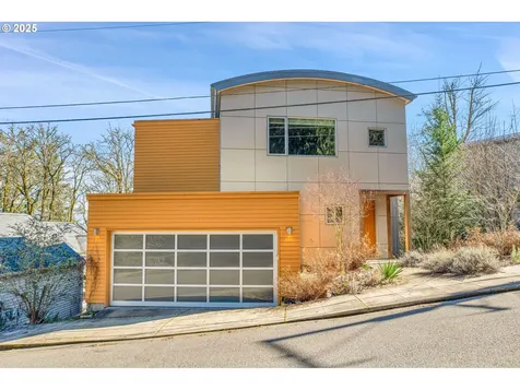 3607 NW Gordon Street Portland OR 97210
