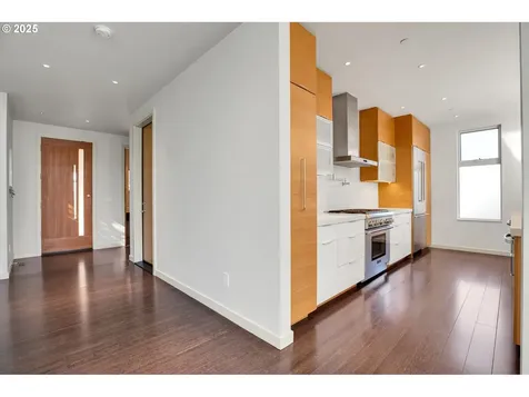 3607 NW Gordon Street Portland OR 97210