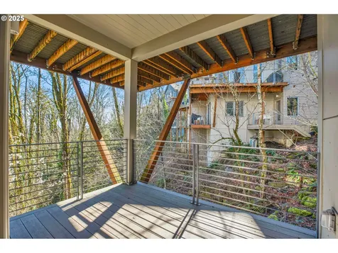 3607 NW Gordon Street Portland OR 97210