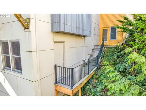 3607 NW Gordon Street Portland OR 97210