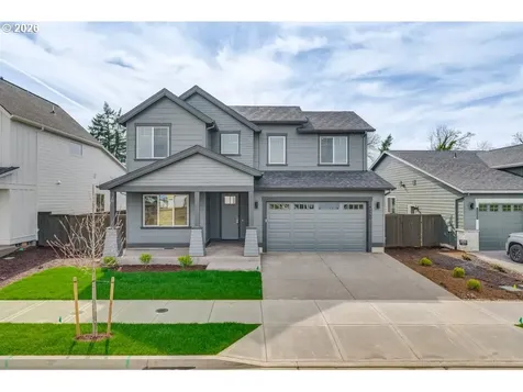 1151 SE 22nd Avenue Canby OR 97013