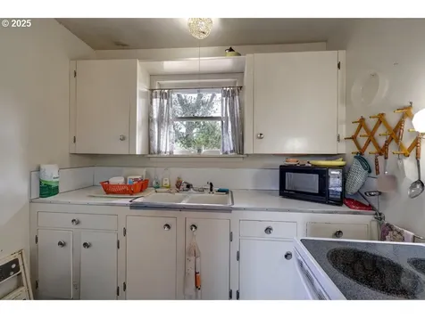 13907 N Street Long Beach WA 98631