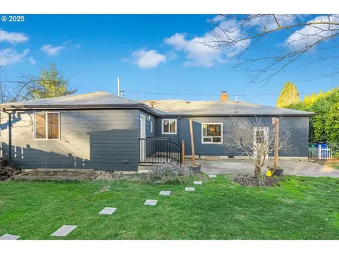 9230 SE Cooper Street Portland OR 97266