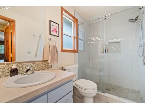 133 Delameter Lane Castle Rock WA 98611