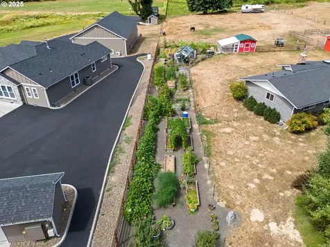 133 Delameter Lane Castle Rock WA 98611
