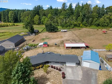 133 Delameter Lane Castle Rock WA 98611