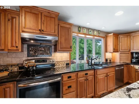 133 Delameter Lane Castle Rock WA 98611
