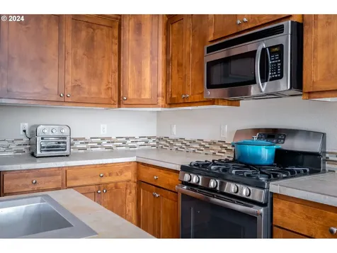 15284 SE Shale Drive Damascus OR 97089