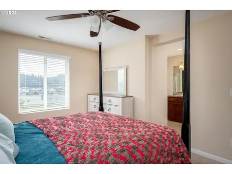15284 SE Shale Drive Damascus OR 97089