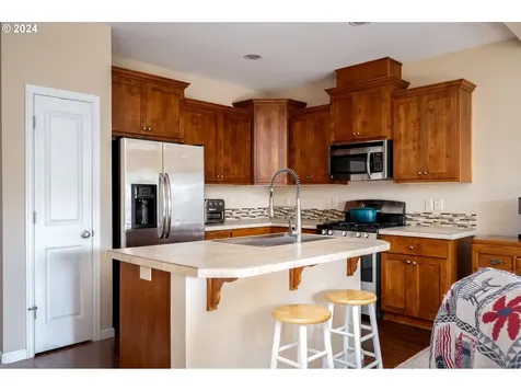 15284 SE Shale Drive Damascus OR 97089
