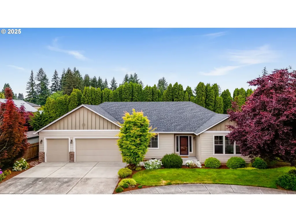 904 NW 105th Circle Vancouver WA 98685