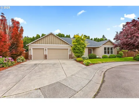 904 NW 105th Circle Vancouver WA 98685