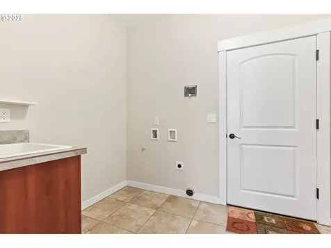 904 NW 105th Circle Vancouver WA 98685