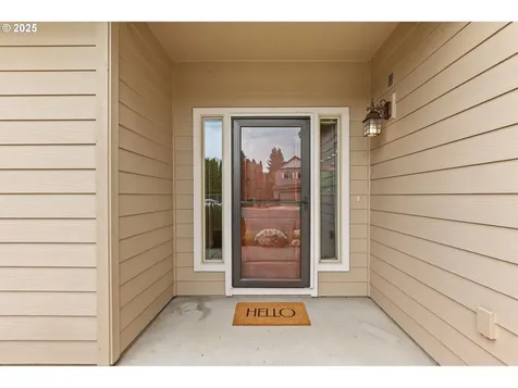 904 NW 105th Circle Vancouver WA 98685