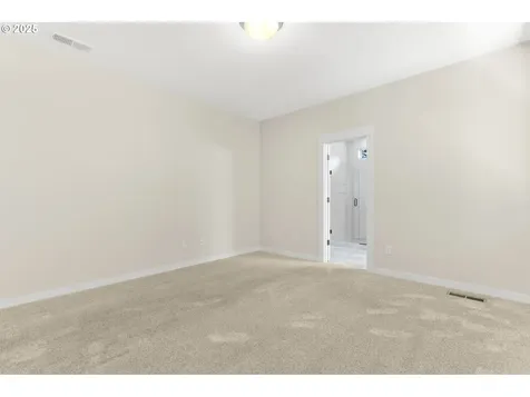 904 NW 105th Circle Vancouver WA 98685