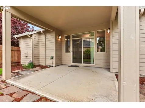 904 NW 105th Circle Vancouver WA 98685