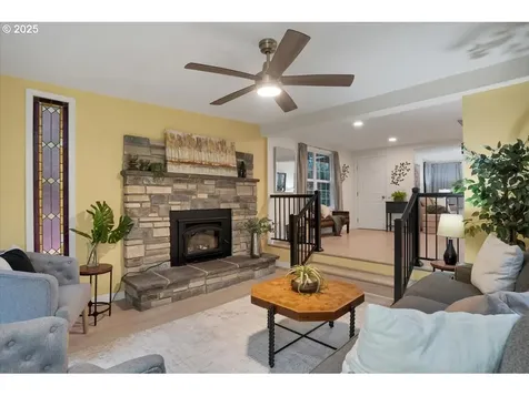 28227 Santiam Highway Sweet Home OR 97386