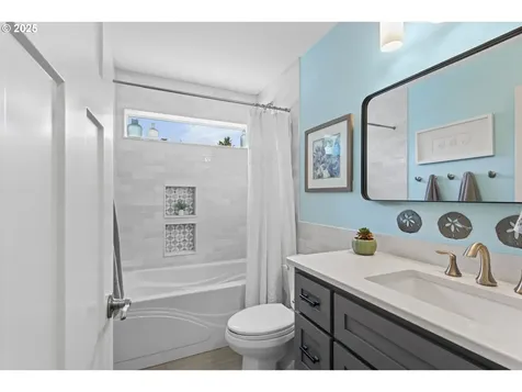 4635 Chaucer Court Depoe Bay OR 97341