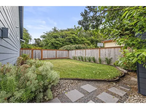 4635 Chaucer Court Depoe Bay OR 97341