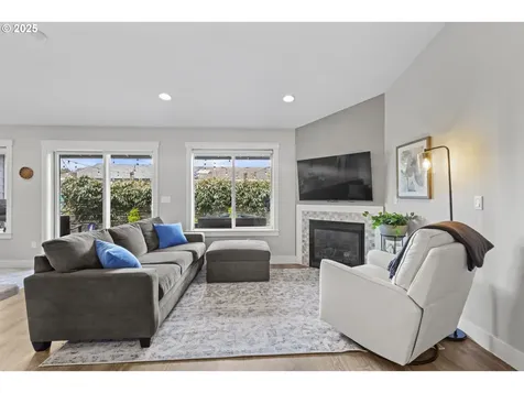 4635 Chaucer Court Depoe Bay OR 97341