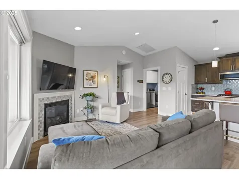 4635 Chaucer Court Depoe Bay OR 97341