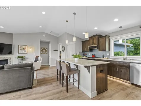 4635 Chaucer Court Depoe Bay OR 97341