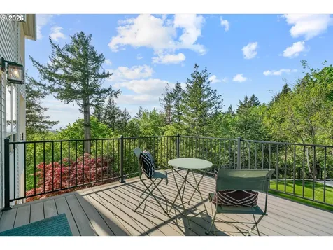 2343 NW Pinnacle Drive Portland OR 97229