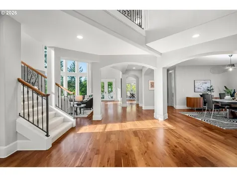 2343 NW Pinnacle Drive Portland OR 97229