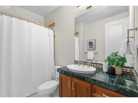 2343 NW Pinnacle Drive Portland OR 97229