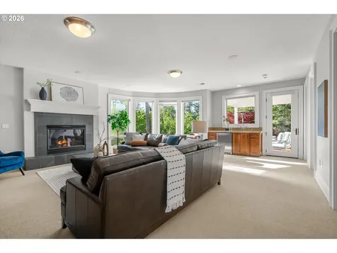 2343 NW Pinnacle Drive Portland OR 97229