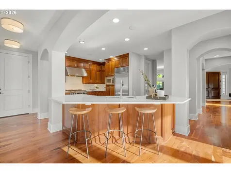 2343 NW Pinnacle Drive Portland OR 97229