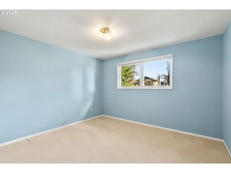 11 Touchstone Lake Oswego OR 97035
