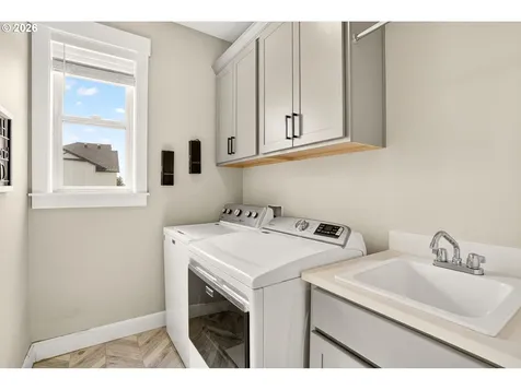 19708 Orchard Grove Drive Oregon City OR 97045