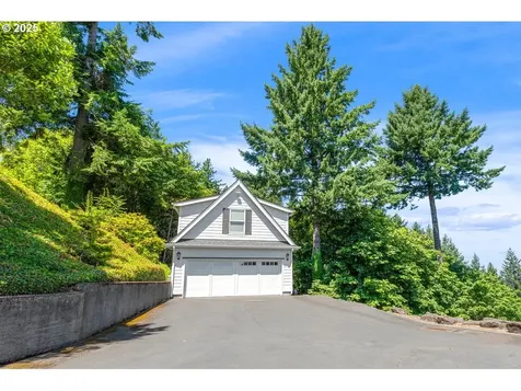 4700 SW Northwood Avenue Portland OR 97239