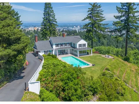 4700 SW Northwood Avenue Portland OR 97239