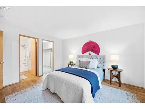 6921 N Macrum Avenue Portland OR 97203