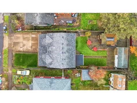 6921 N Macrum Avenue Portland OR 97203