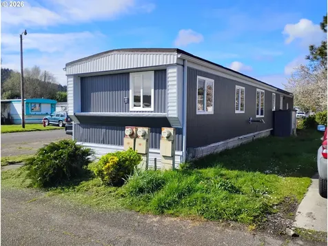1000 N 8th Street Reedsport OR 97467